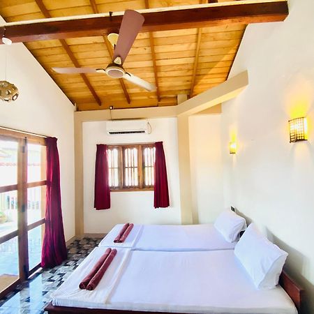 Beach Bliss Arugambay Arugam Bay Exterior photo